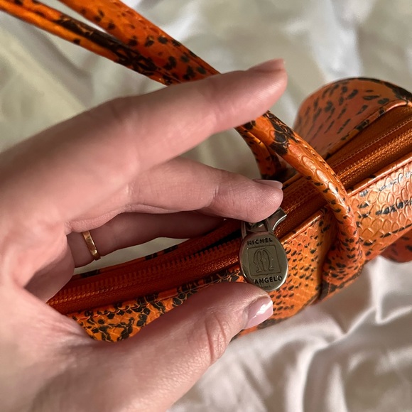 Michel Angelo orange leather purse - Picture 3 of 3